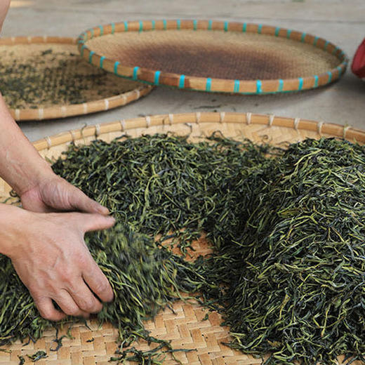 云南古树普洱茶（熟茶） 200g*5饼（送礼袋） 商品图1