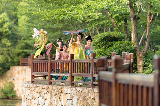 走！听郭德纲于谦说相声，无锡拈花湾禅意两天一晚 商品图7