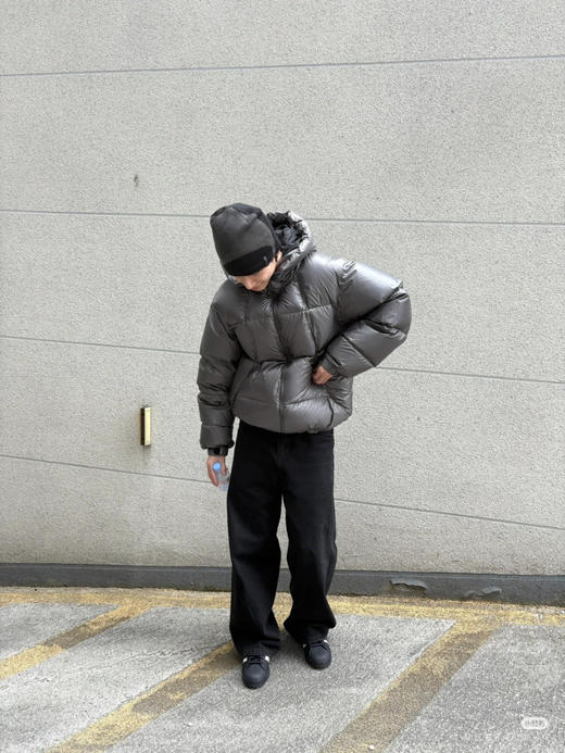 【秒杀价已调 直接拍】男女同款 Goldwin 宽松型 抗撕拉 高蓬松 羽绒服 这款面料的撕破强力＞25N 商品图1