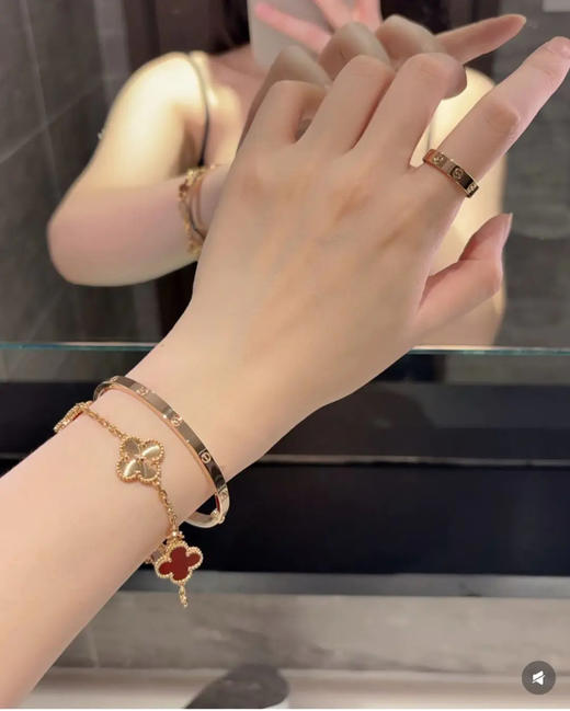 梵克雅宝 vca 镭射 红玉髓 四叶草 五花手链 商品图3