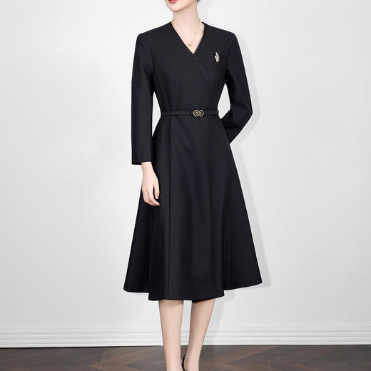 「高货wl」全新升级【铂金会员367/天猫499/差价132】(01040)洛诗琳法式V领长袖连衣裙2025秋冬气质收腰通勤显瘦A字裙 商品图1