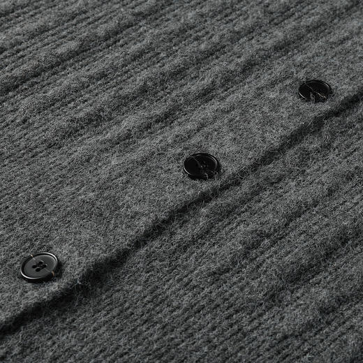 奢姿大码女装2025秋季胖妹妹时尚减龄假两件针织衫条纹衬衫领上衣9653670371 商品图3