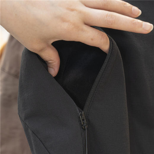 安踏户外登山徒步运动裤2025秋季新款梭织运动直筒长裤162536506 商品图2