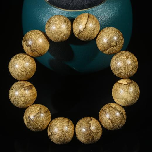 BC.BT11.22-8   马泥涝(手串) ，20.16mm，25.96g 商品图0