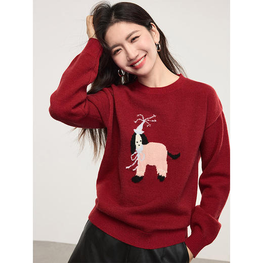 【年货节】熙世界萌宠狗狗提花毛衣女2025秋冬新款时髦减龄圆领套头毛针织衫 商品图3