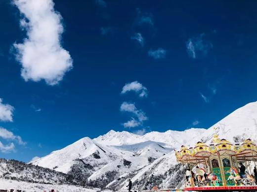 开板！99元限量开抢早鸟票！【鹧鸪山门票+往返交通+观光车+2小时滑雪体验】四川人的瑞士雪山！218起即可开启鹧鸪山冬日玩雪局！提前至少1天下单，未使用随时退~ 商品图2