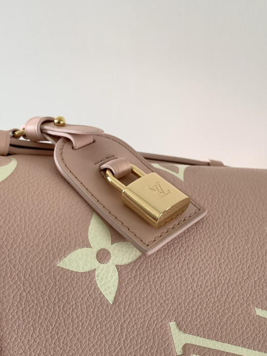 秋冬特惠💰1290 渠道级LV【全钢五金 MB163c01变码芯片】te级LV 全套包装 M14356粉色压印 本款All In BB手袋 商品图5