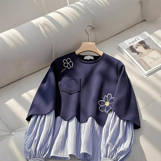 丁摩 秋季新款爆款美式宽松慵懒上衣藏蓝色假两件圆领卫衣女5ZF-4082 商品图3