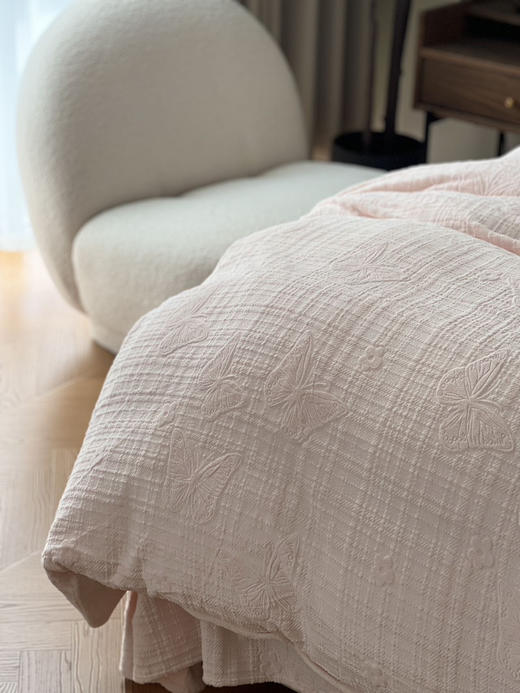 🇩🇪德国百年品牌——舒雅生活  🏆南北极科考队专用面料【雕花暖绒四件套/床笠】  ✅超柔立体雕花工艺，厚实绵密  ✅熊级牛奶仿生暖绒，更保暖，更透气，防螨抗菌 商品图10