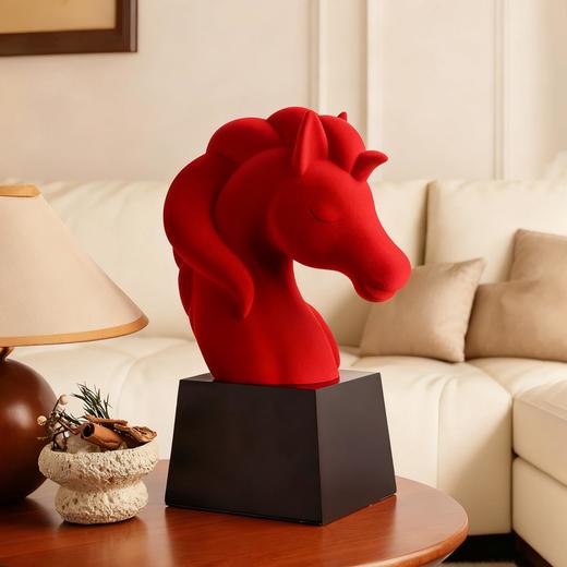 贝汉美创意植绒红色马头摆件办公室桌面装饰品小众艺术马年吉祥物 商品图1