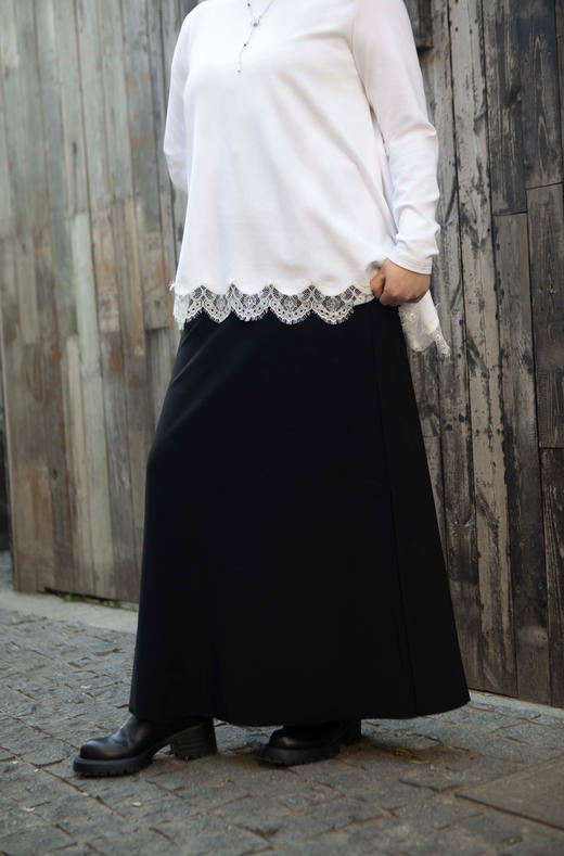 一周发货【薄绒长款半裙】「懒人凹造型」黑色及踝半身长裙｜胸以下全是腿，小个子高妹都能穿的万能裙，可以穿冬春秋3个季节，韩国出口款，成分：聚酯纤维92%   氨纶8%，💞小个子姐妹可备注裁剪 商品图2