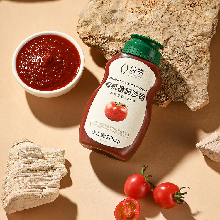 【应物有机番茄沙司调料套组】选用来自有机农场的新鲜番茄，用心熬制  有机果汁代替有机白砂糖，减少蔗糖摄入，口感更加醇厚、浓郁，酸甜适中，满足各年龄段的味蕾需求。呵护宝宝成长 宝妈信赖之选