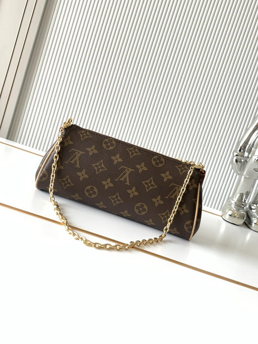 秋冬特惠💰1130 渠道级LV【全钢五金 MB163c01变码芯片】te级LV 全套包装 M13567老花 本款 Pochette Eva 手袋 商品图2