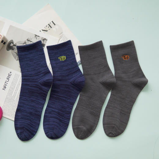 【2双装】男士时尚运动袜中长筒四季棉袜【6双6折 2521106】 商品图1