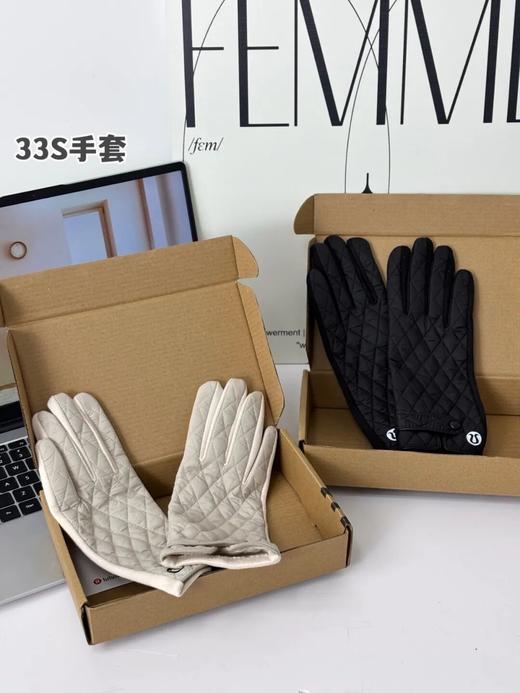 露露女士防水保暖手套 商品图0