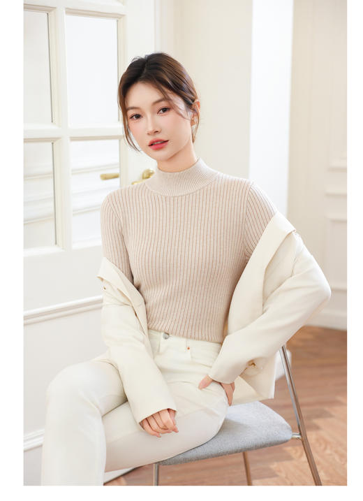 ❗️仙气爆表的【西蒙日记新款韩系半高领加绒打底衫JYF6007】比普通澳绒暖和多了❗️御寒保暖，整个手感就是软软糯糯气质大方😍可谓是冬日的小暖炉~ 商品图0