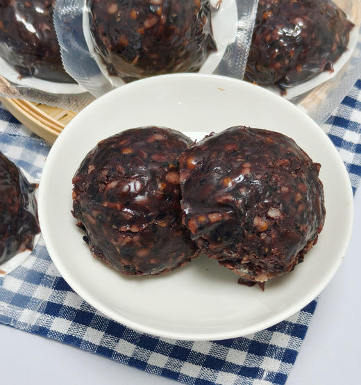 一餐不到2元，【八黑八宝饭团】💰29.9到手15枚❗❗ 多种杂粮黄金搭配组成 ✅精选八种粗粮黄金搭档科学配比，优质碳水，嚼劲十足，健康 商品图8