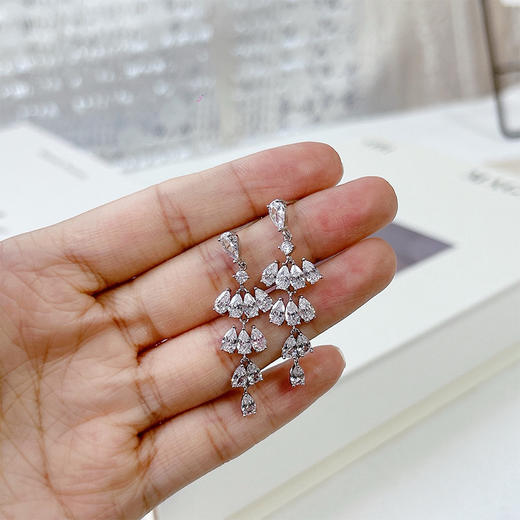 水滴形设计加多层流苏银针耳环-纪念日百货门店同款167443401 商品图3