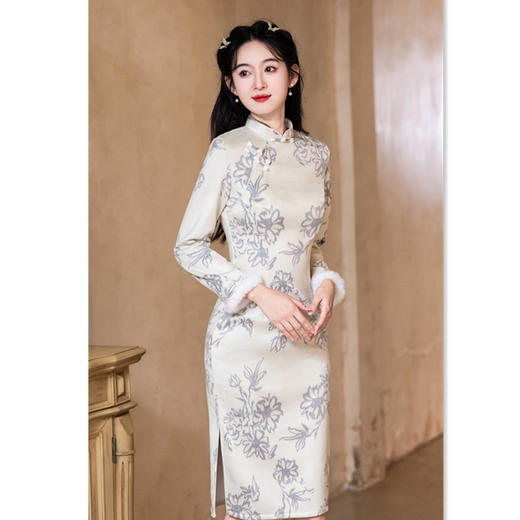 GX麂皮绒加绒加厚复古国风新中式少女款旗袍2025冬季新款日常旗袍裙 商品图0