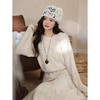 鹿向南「白松雨露」法式慵懒感杏色宽松毛衣女秋冬设计感长袖上衣 商品缩略图0