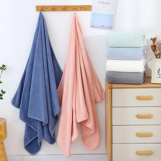 【菠萝格90*170家用加大加厚成人洗澡速干毛巾蜂巢菠萝格浴巾 商品图1