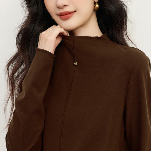 【11/26新品】熙世界莱赛尔红色长袖T恤上衣秋冬女装亲肤发热木耳边内搭打底衫 商品图3