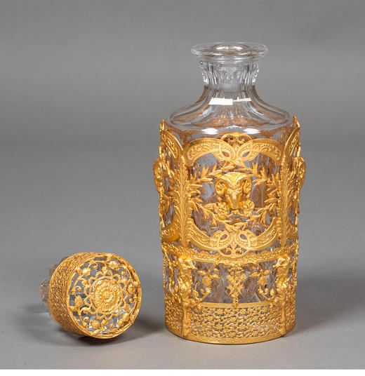 独角鹿西洋古董19世纪末法国出品新古典主义风格铜鎏金精雕镶嵌水晶烈酒瓶 商品图2