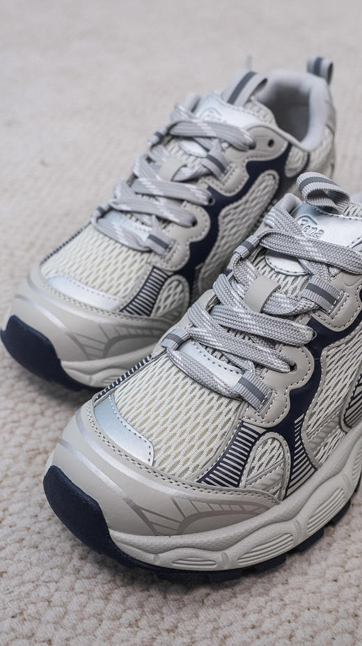 潮流秀气网纱透气老爹鞋 商品图3