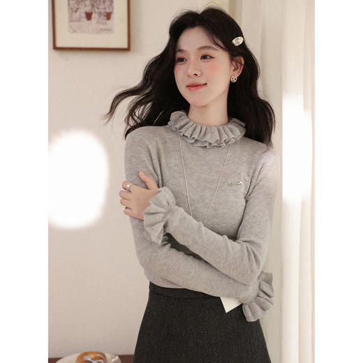 鹿向南「清雅定格」木耳边半高领长袖灰色针织衫女秋冬内搭打底衫 商品图0