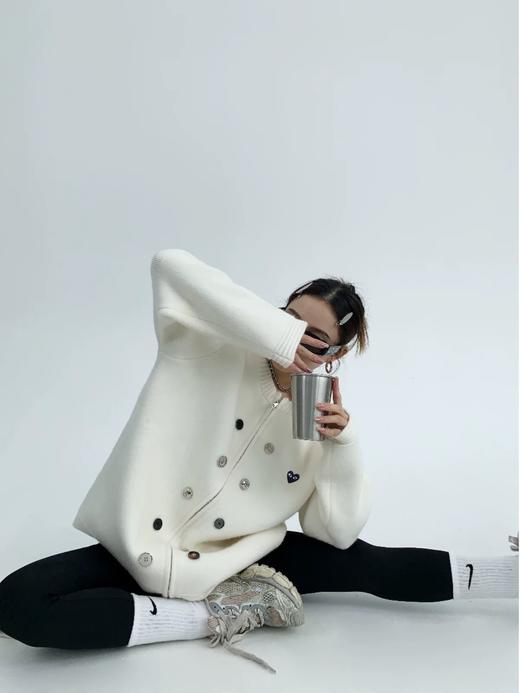 D112565圆领设计不对称多色纽扣学院风针织外套 商品图3