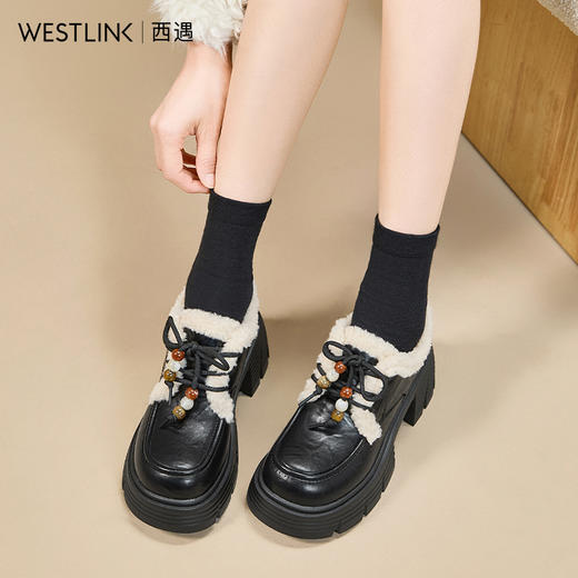 西遇厚底加绒乐福鞋女新款冬季外穿复古保暖棉鞋子系带小皮鞋V2457353 商品图2