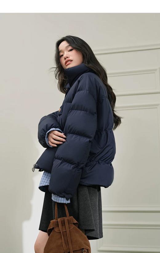 D112527假两件衬衫拼接羽绒服翻领外套冬季新款女休闲格子上衣 商品图9