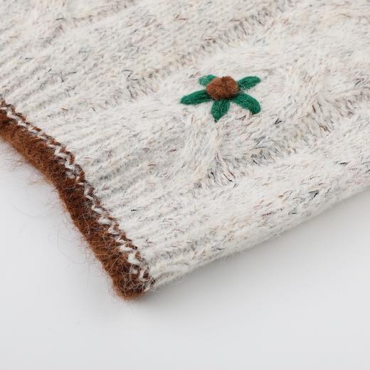 D112528秋冬季新款重工钩花圆领软糯毛衣女慵懒风宽松套头针织衫 商品图6