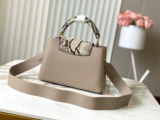 秋冬特惠💰1700 渠道级LV te级LV 全套包装 N81258/M48865淡咖 本款 Capucines BB号手袋 商品图2