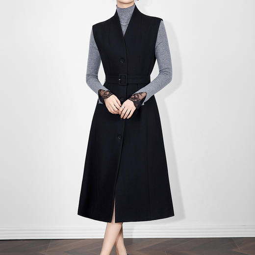 「高货wl」全新升级【铂金会员441/天猫599/差价158】(21317)洛诗琳法式V领斜纹毛呢连衣裙2025秋冬气质收腰背心裙女 商品图1
