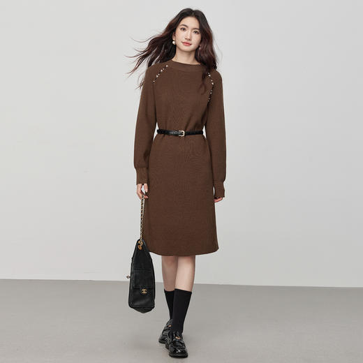 【年货节】熙世界轻职场复古棕色针织连衣裙女冬季通勤天丝羊毛松弛感毛衣裙 商品图2