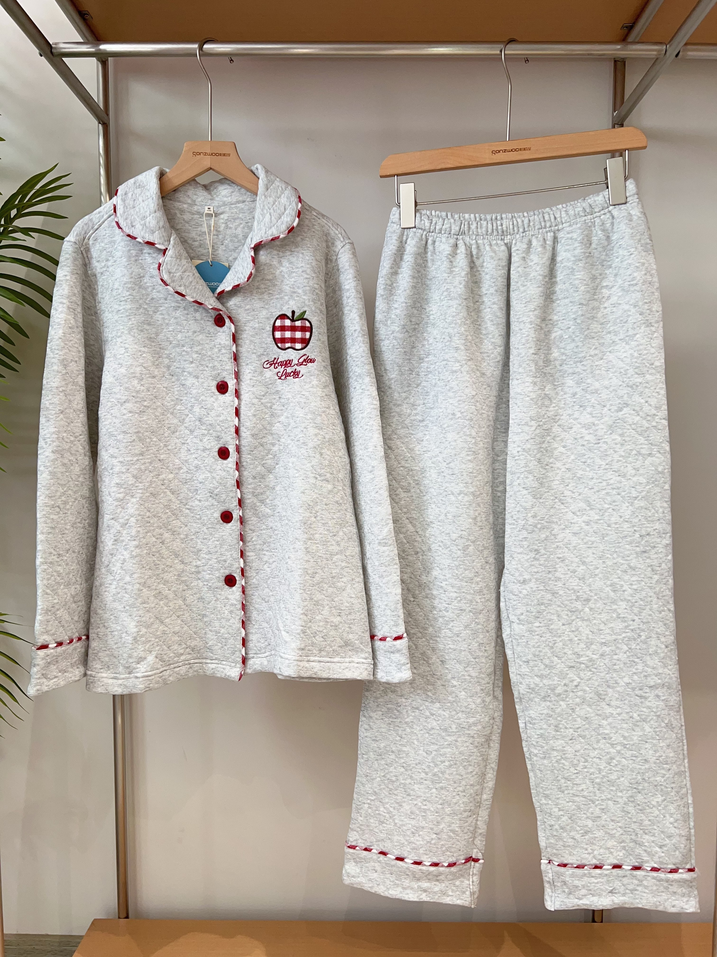 松植屋《苹果》女款空气棉加厚套装冬季空气层夹棉睡衣家居服