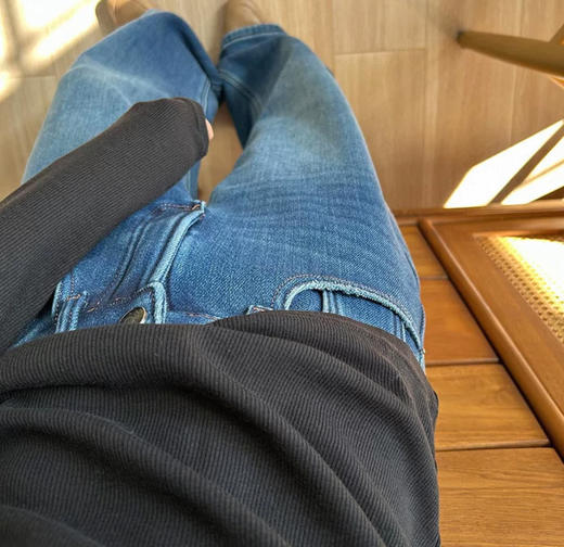 老米优品🎈3-5天！两个领型《一级抗起球！优可丝半高领/圆领打底衫》软乎乎的坑条打底tee, 显瘦又温柔！ T251125A 商品图5