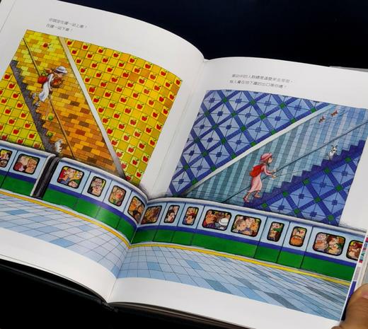 【特别推荐】几米签绘本经典作品:《地下铁》，大块文化2012年出版，精装全彩印16开。售价139元。 商品图7