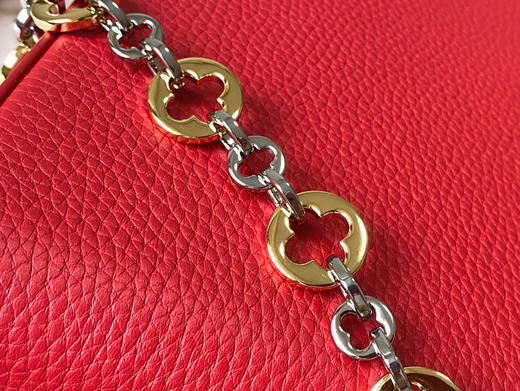 秋冬特惠💰1850 渠道级LV 新品 te级LV 动态芯片 M12936/M48865红色圆花环扣款 本款Capucines 手袋 商品图5