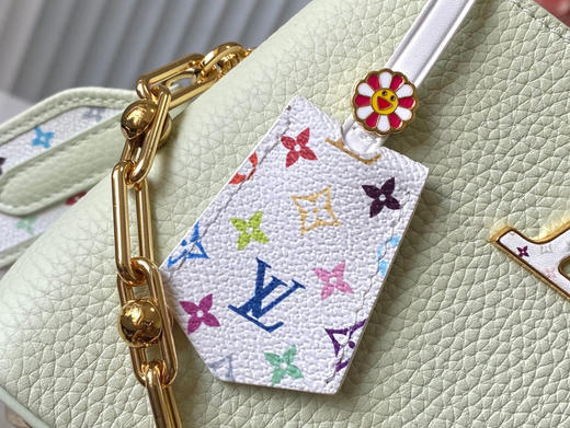 秋冬特惠💰1700 渠道级LV 新品 te级LV 动态芯片 M14101/M48865浅绿三彩限定款 本款 Capucines迷你手袋 商品图4