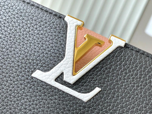 秋冬特惠💰1730 渠道级LV 新品 te级LV 全套包装 M21887/M48865黑拼木兰粉链条款 商品图3