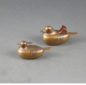 独角鹿西洋古董19世纪末日本明治时期出品「鸳鸯」主题金漆莳绘香盒 一对