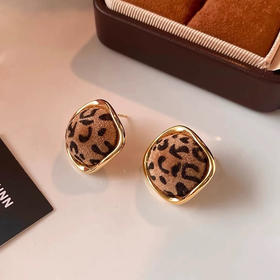 简约质感百搭时尚银针耳环-纪念日百货门店同款168047056