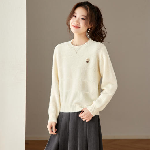 CC韩系刺绣圆领毛衣女秋冬宽松慵懒风针织衫内搭高级感保暖打底上衣 商品图1