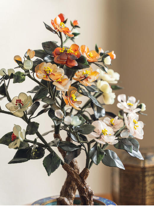 【已售】独角鹿西洋古董20世纪中国创汇时期出品宝相花纹样景泰蓝盆装饰「傲霜玉茗」珍宝像生盆景 商品图1