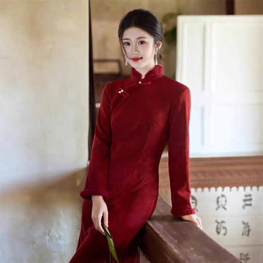 GX红色提花加绒长袖旗袍2025秋冬新款时尚改良年轻少女款日常旗袍裙 商品图2