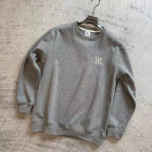 D112545万针刺绣LOGO纯色圆领加绒加厚卫衣 商品图5