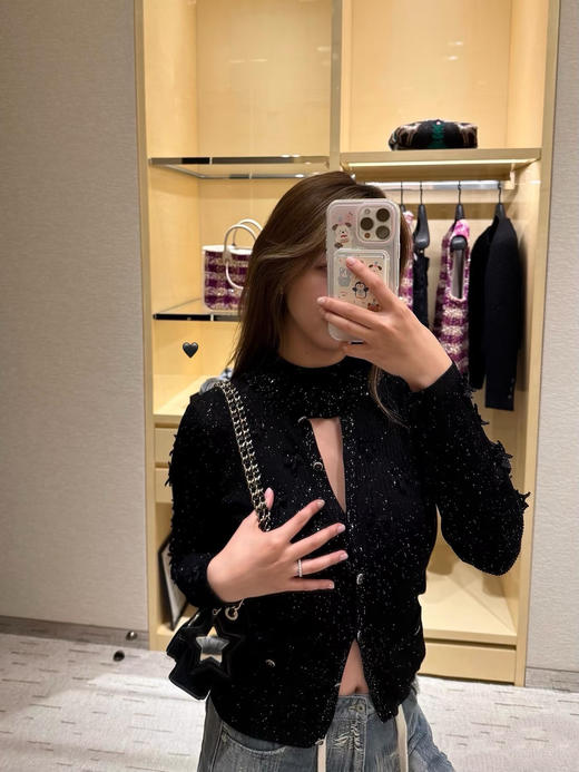 香奈儿 25秋冬 银丝蝴蝶结针织开衫 (TM) 商品图2