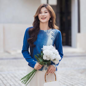 【林栖设计小店】【林栖推荐】（预售）蓝白渐变印花显瘦针织绵羊毛上衣N1961280